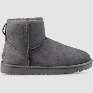 UGG Classic Mini II